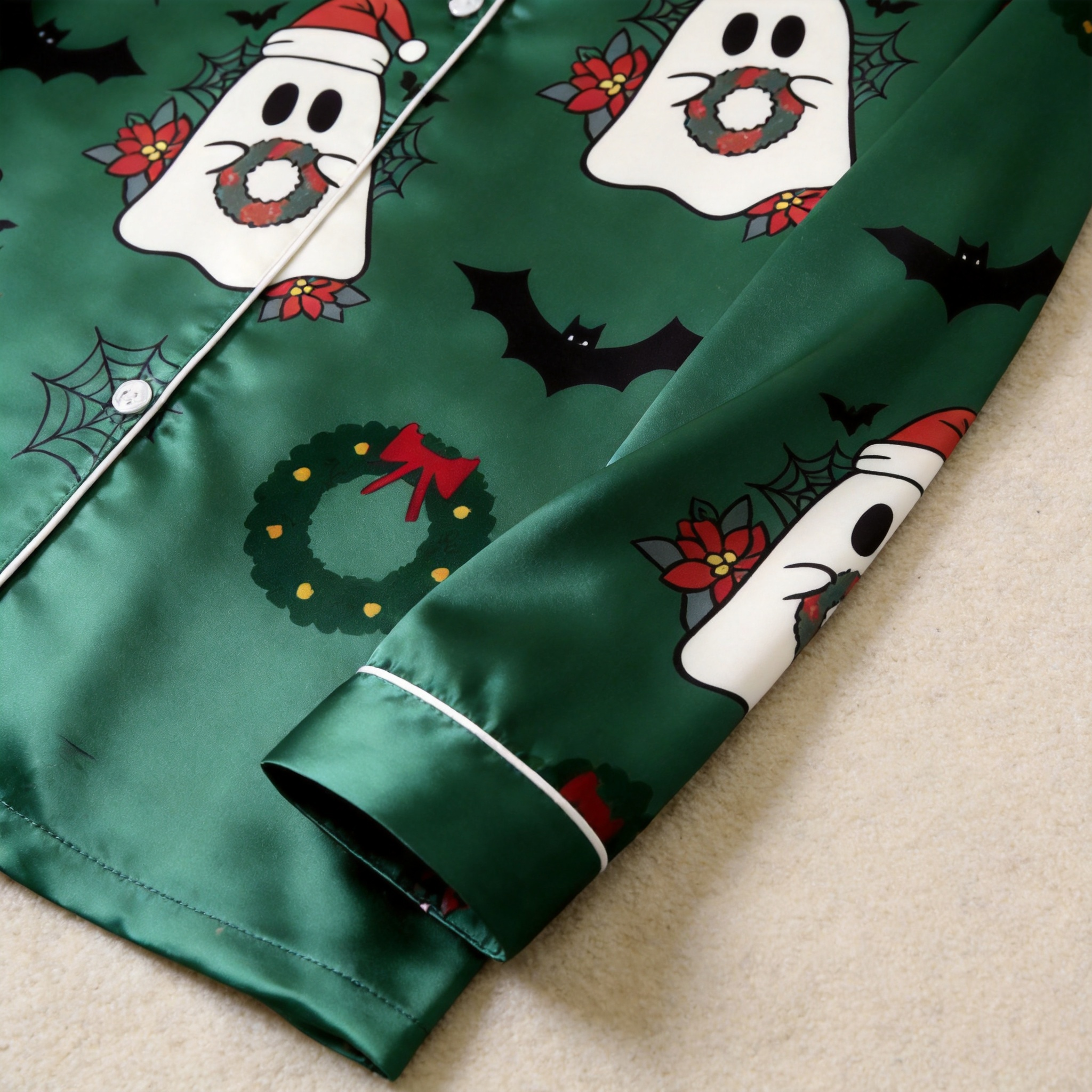 Green Ghost & Wreath Print Satin Button-Up Family Halloween Pajamas Set