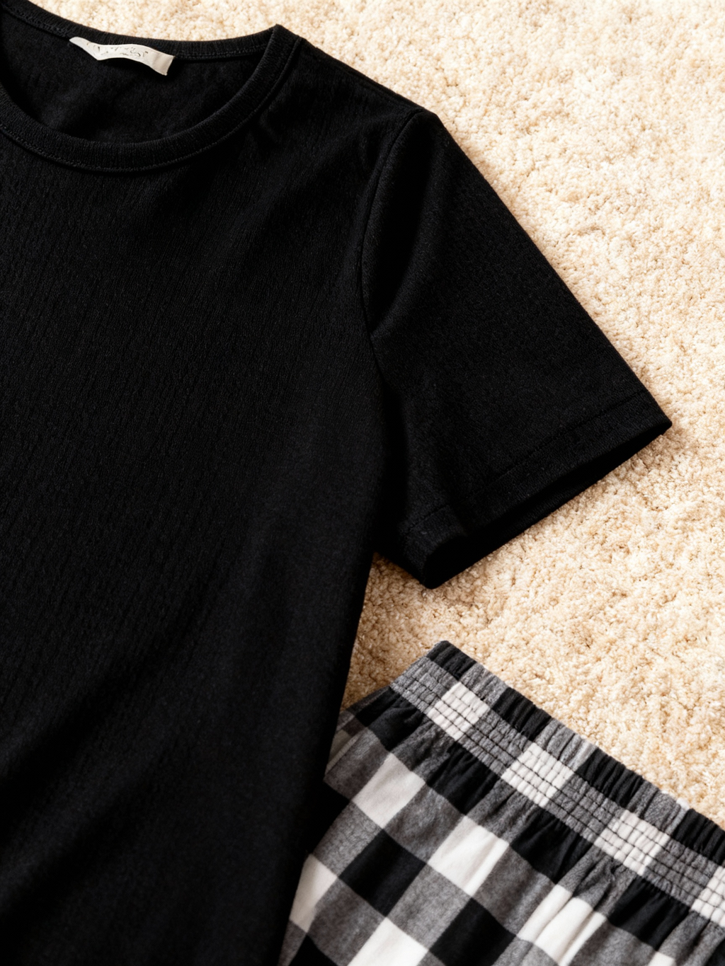 She Is Strong PROVERBS 31:25 Text Printed Black Short Sleeve and Black&White Plaid Pants Family Matching Pajamas Set